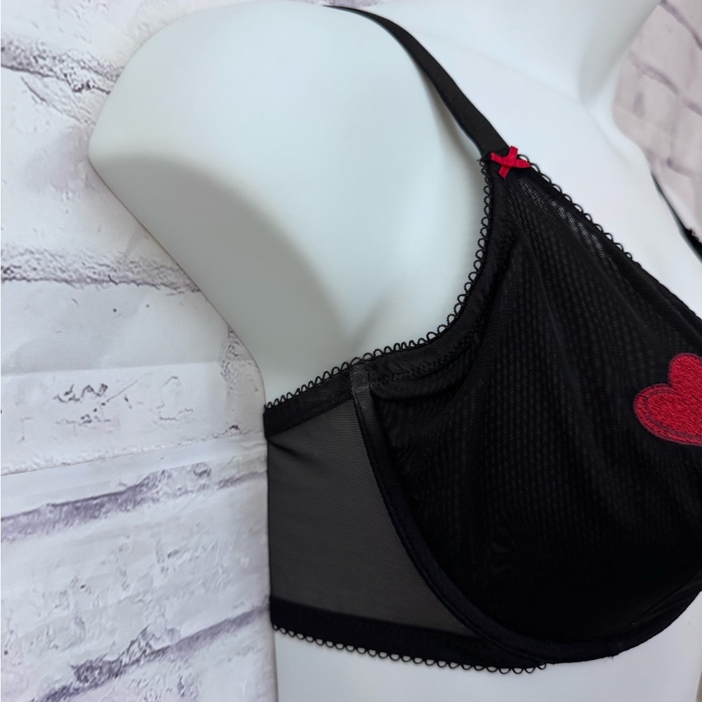 Victoria’s Secret Tease 38DDD Unlined Demi Bra Black‎ Heart Lollipop Sexy Bow - Picture 2 of 14